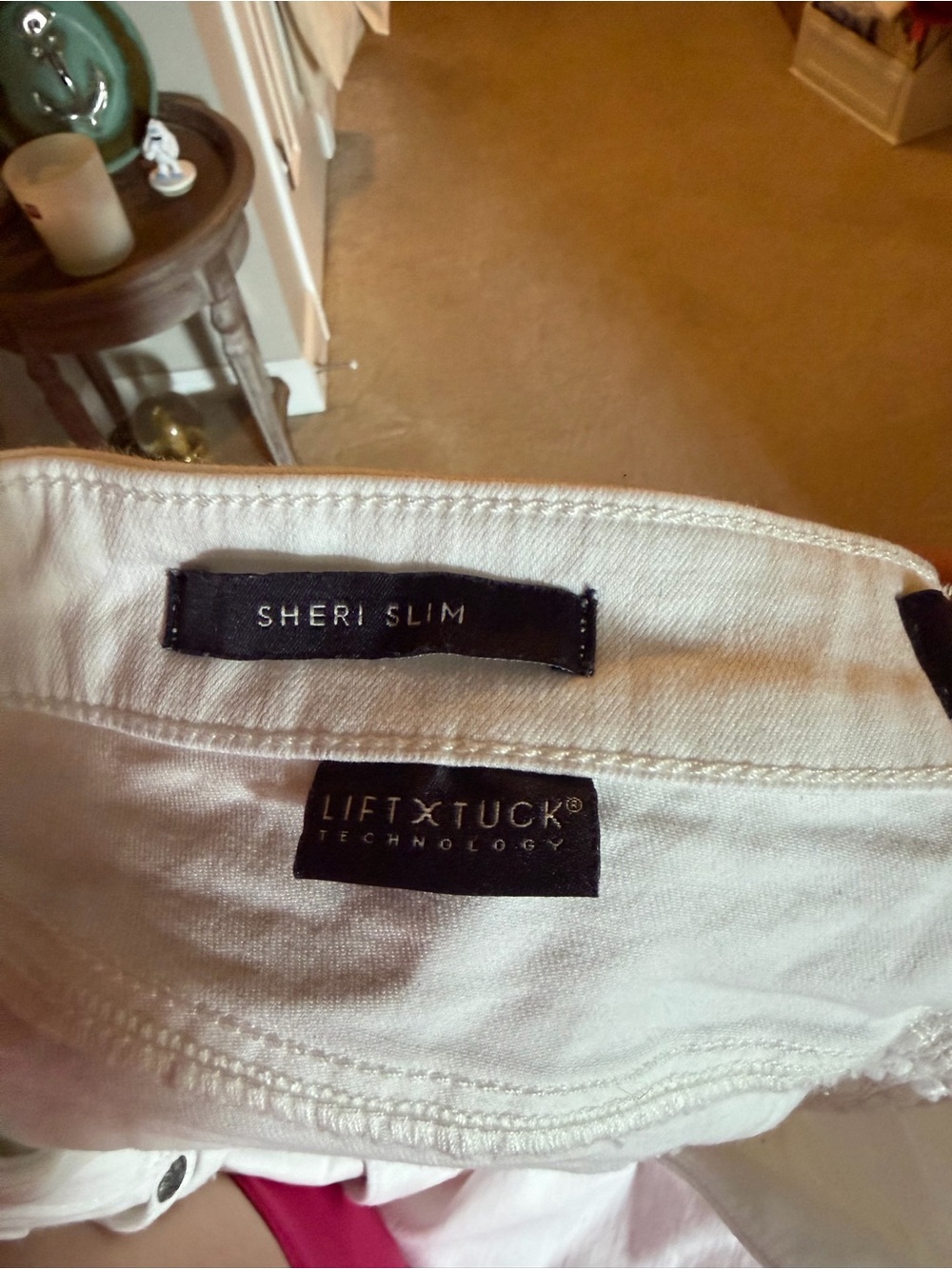 NYJD Sheri Slim Crop size 12P - Picture 4 of 5
